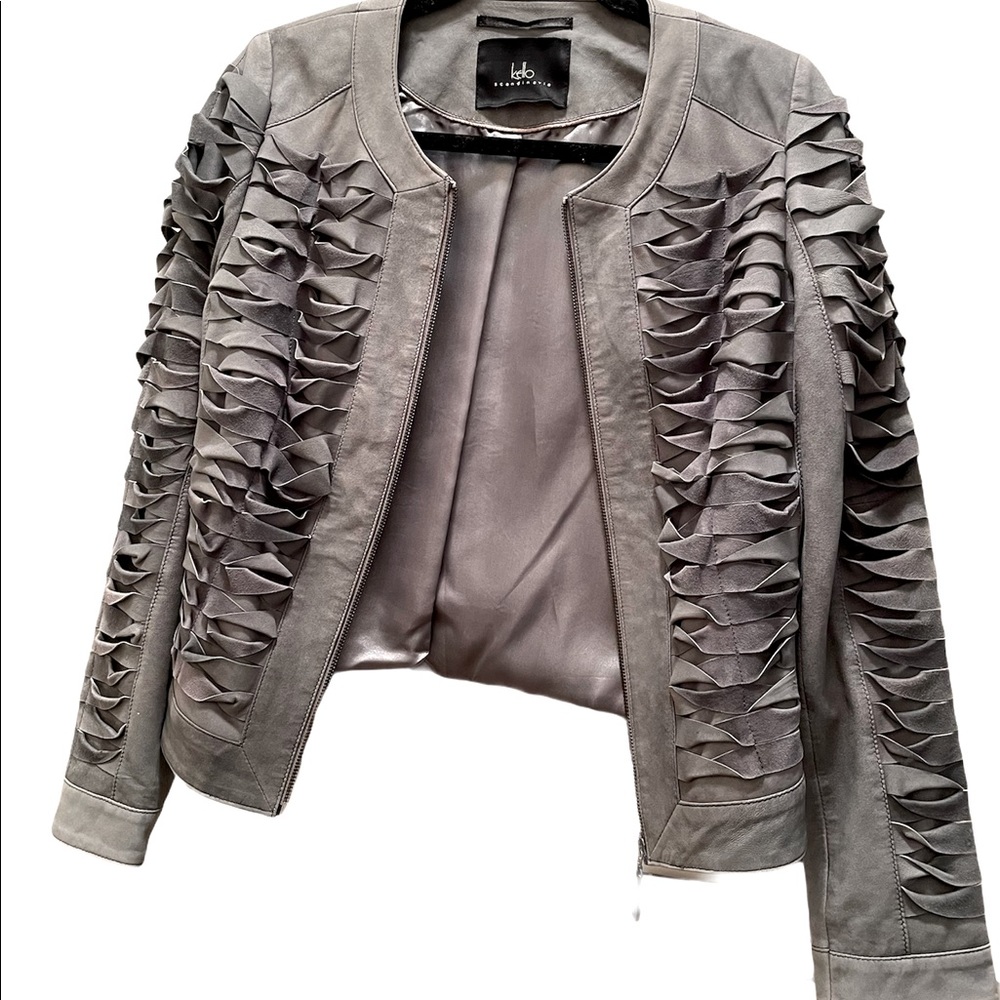 Kello Scandinavia short gray suede jacket